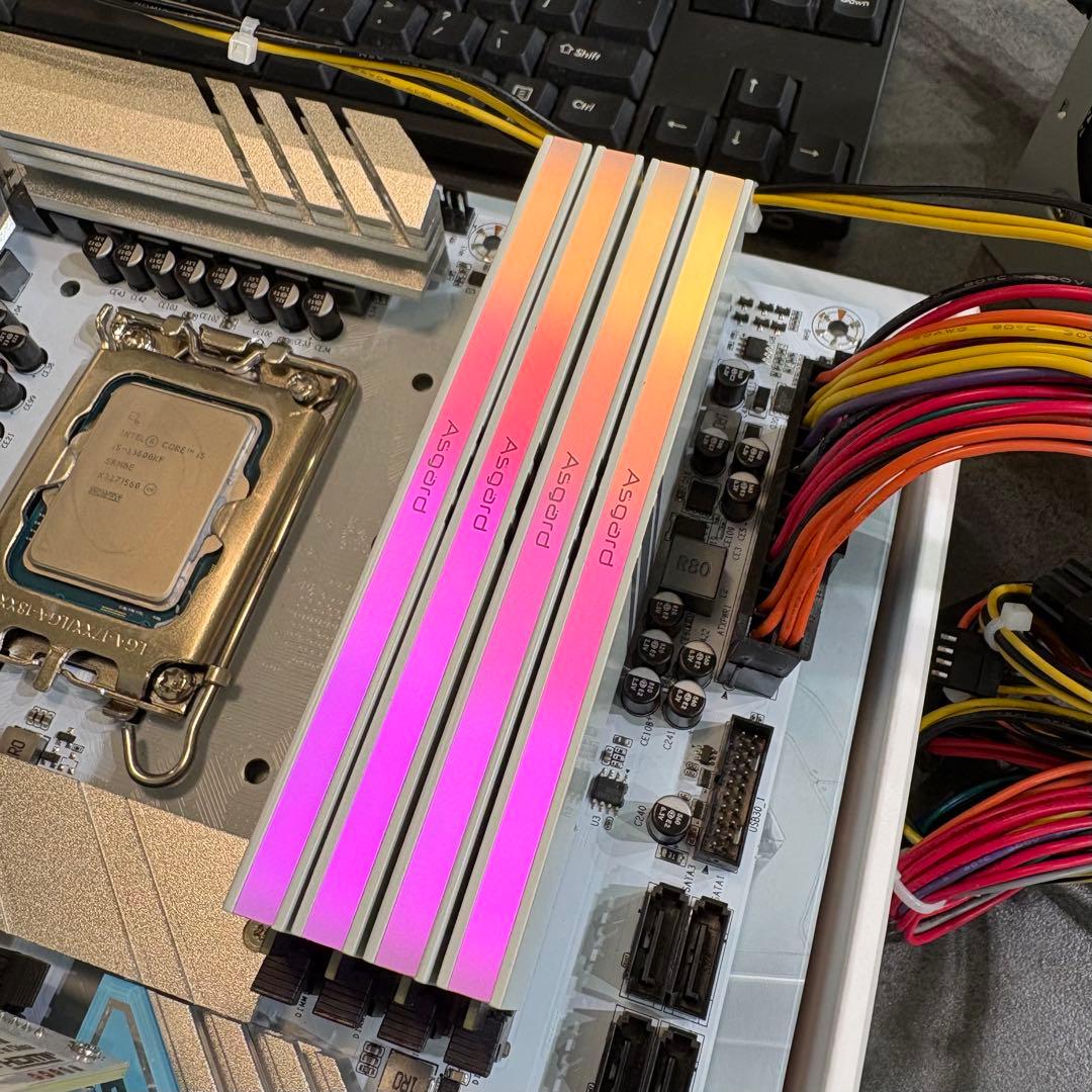 m*o様 Asgard Valkyrie 16GB DDR4 3200MHz 4