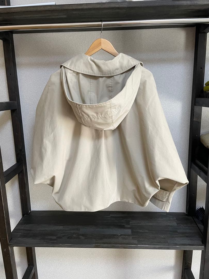 ZARA ドルマンスリーブショートトレンチコート　ジャケット