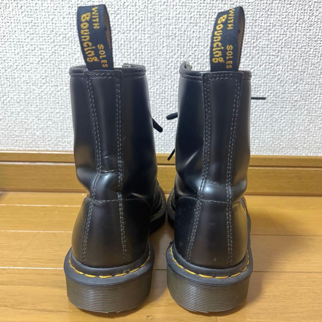 Dr.Martens 8ホール