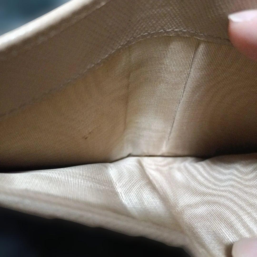 プラダ三つ折り財布 PRADA折財布 ベージュ