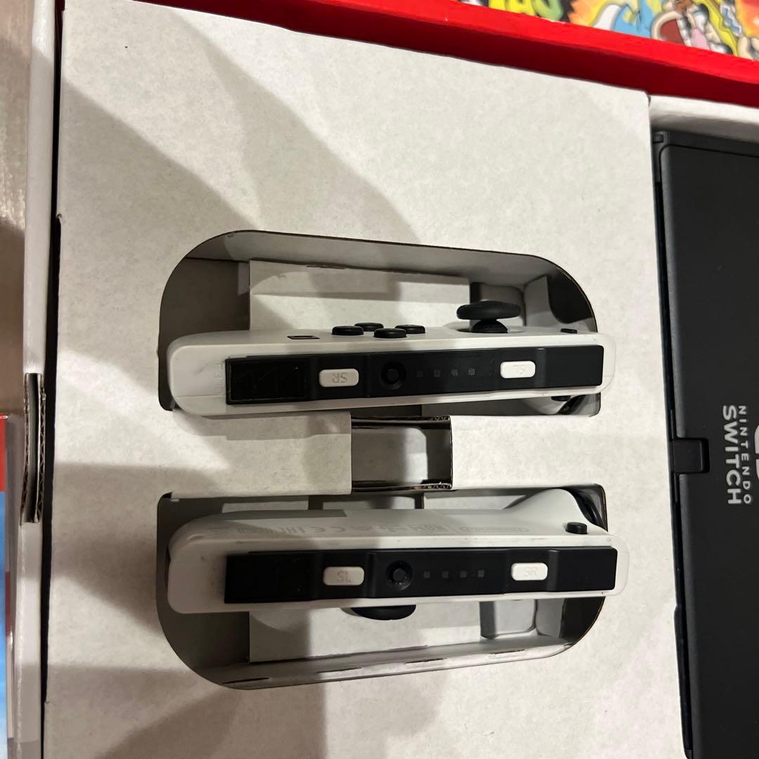 Nintendo switch 有機ELモデル　ソフト多数 プロコンセット