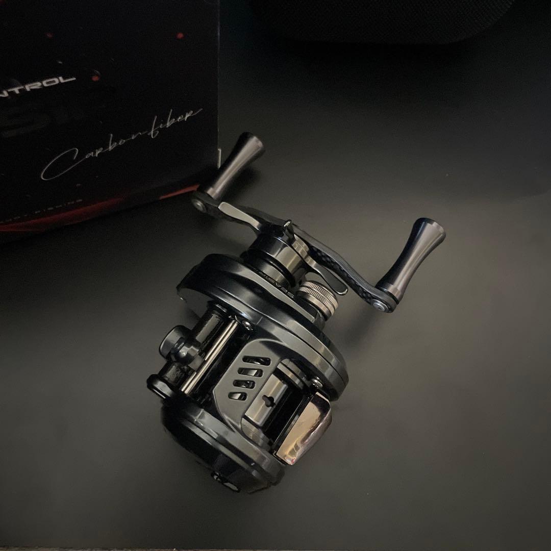 DC搭載 Seasir dc round pro ベイトフィネス　ベイトリール右