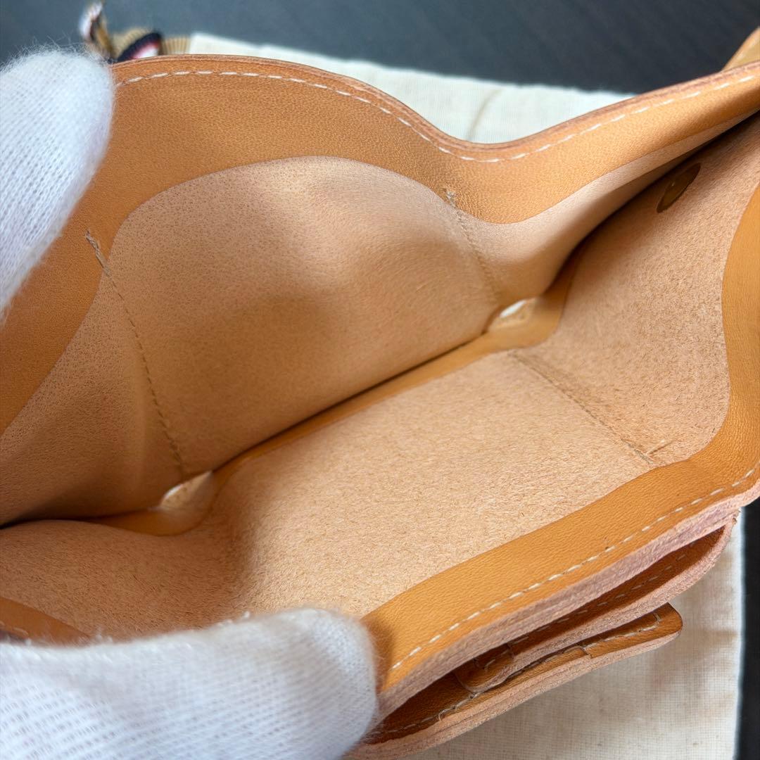 【新品未使用】イルビゾンテ 三つ折り 財布 ヌメ ナチュラル