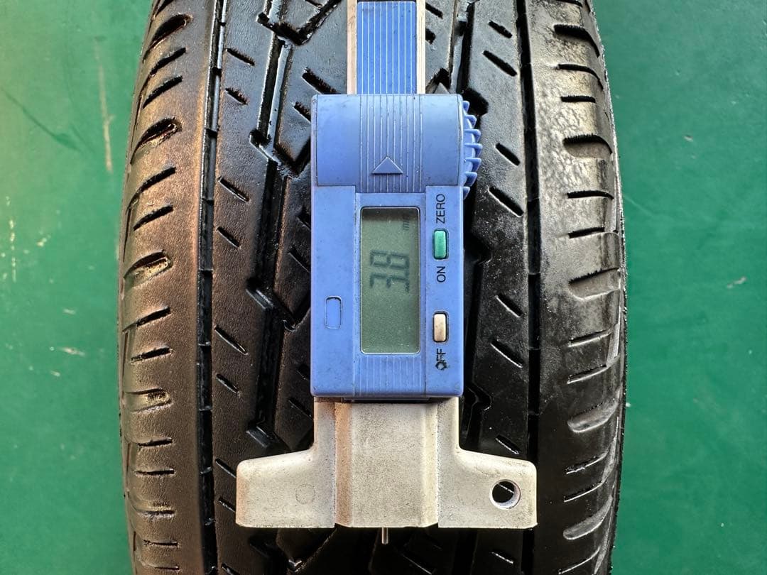 ❶ブリヂストン145/80R12 K370 4本セット