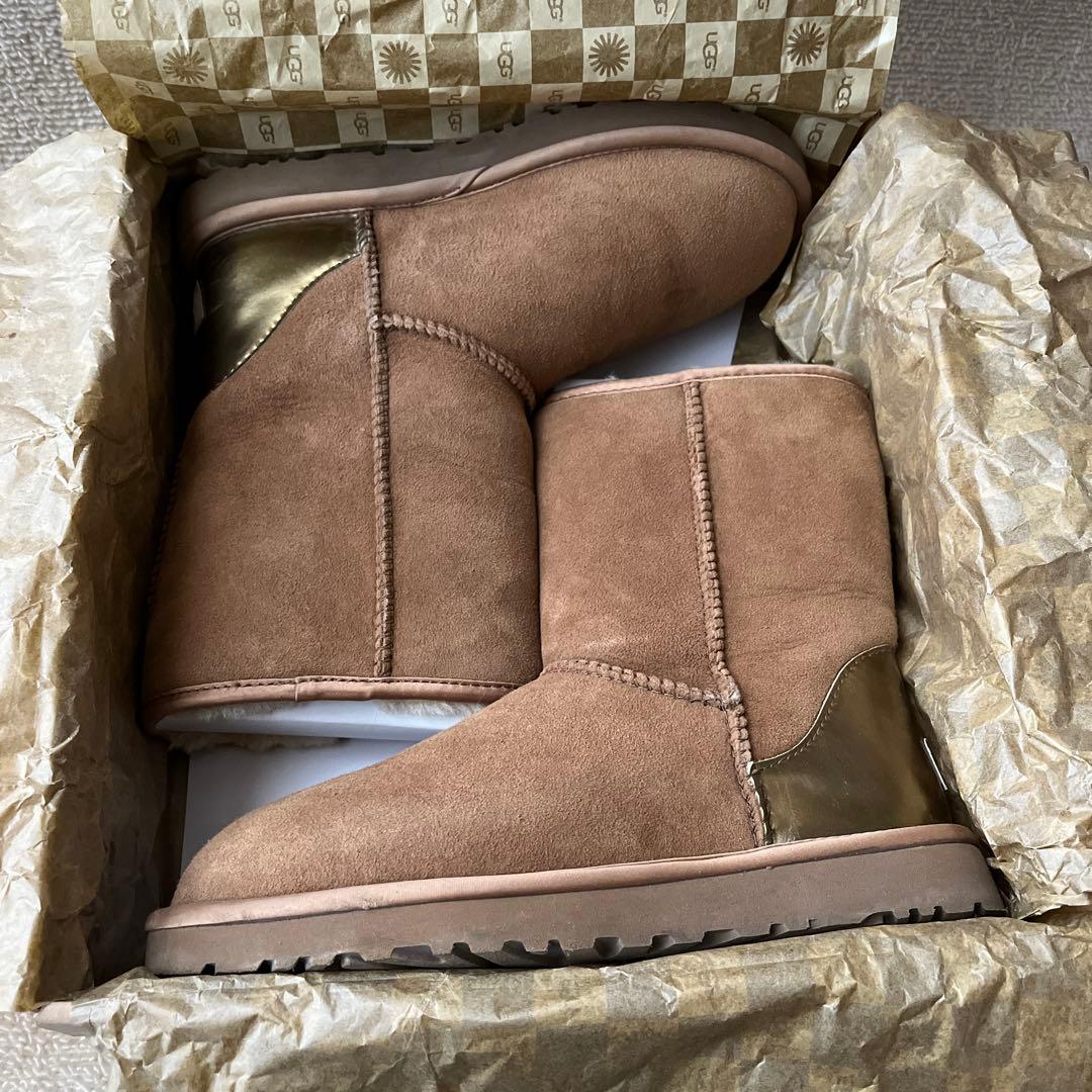 みきさん限定⭐︎UGG チェスナット×メタリック　限定品クラシックショート
