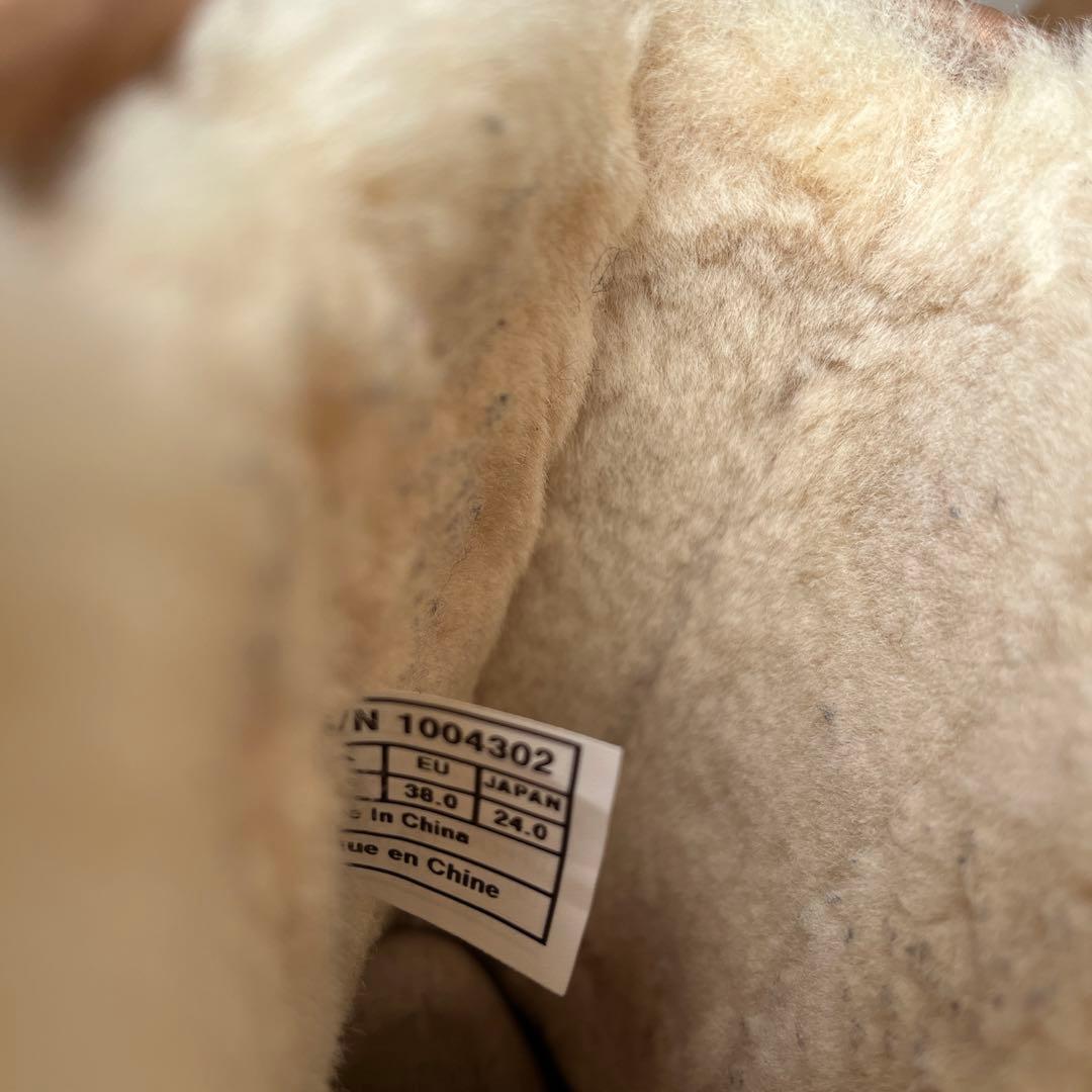 みきさん限定⭐︎UGG チェスナット×メタリック　限定品クラシックショート