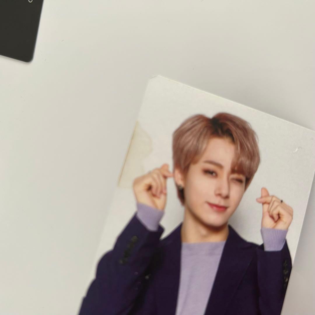 ONEUS トレカ　24