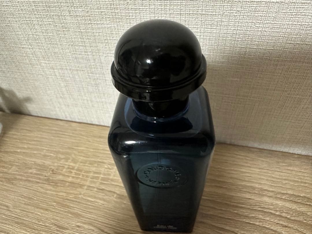 エルメスコロンHermès Eau de citron noir 香水100ml