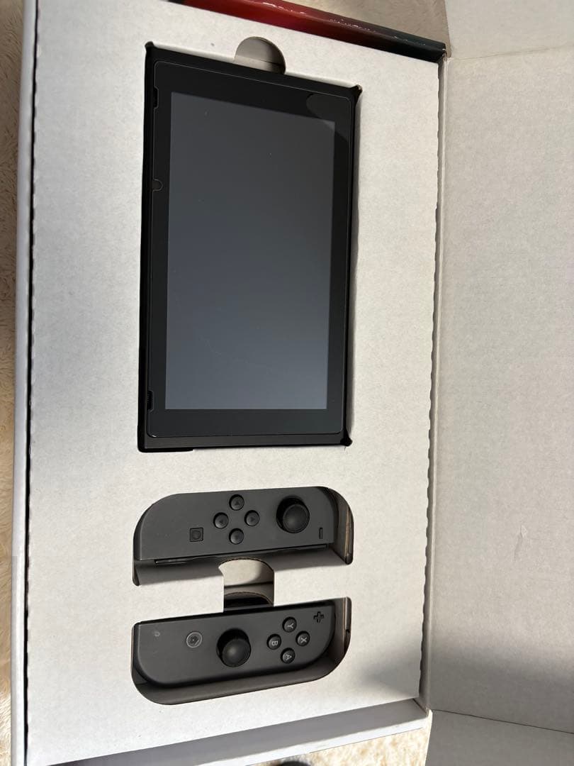 【美品】Switch 本体セット（SD 64GB・Proコン・ケース付き）