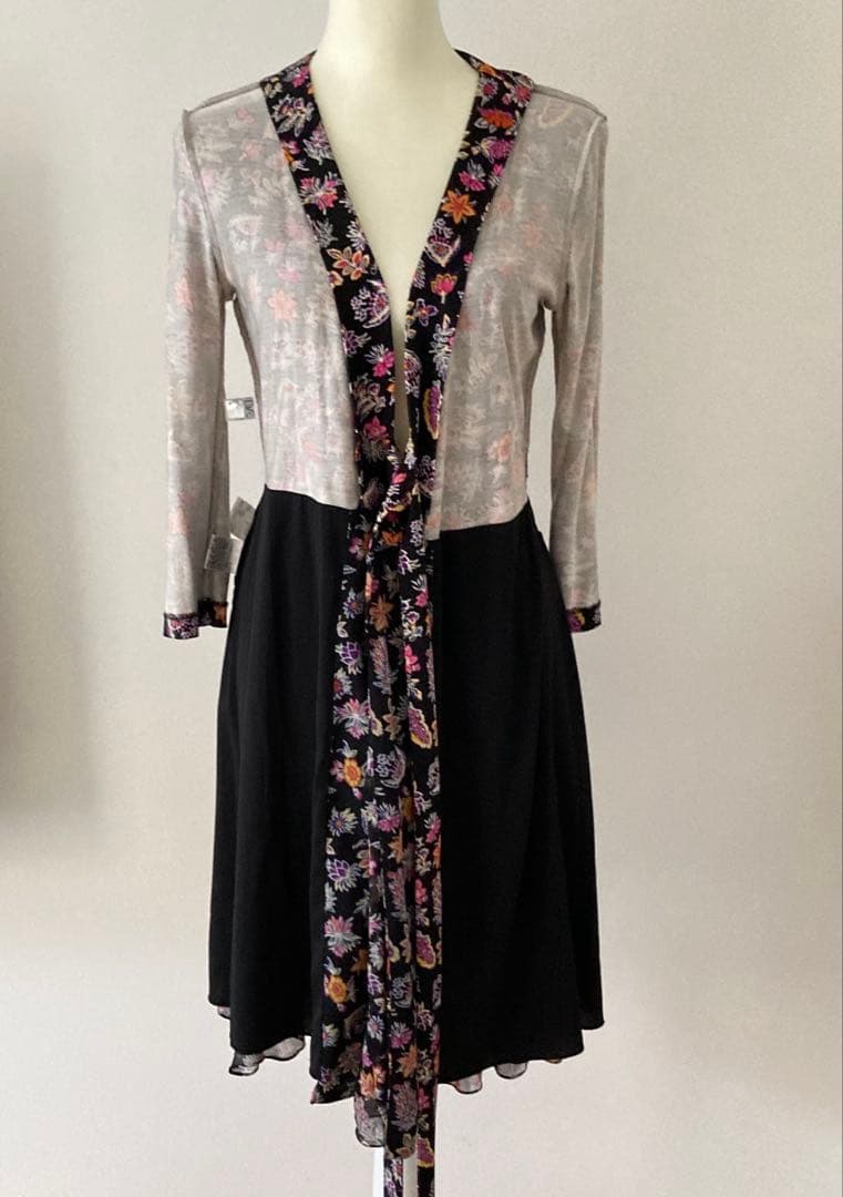 美品　6 Diane Von Furstenberg M ラップドレス