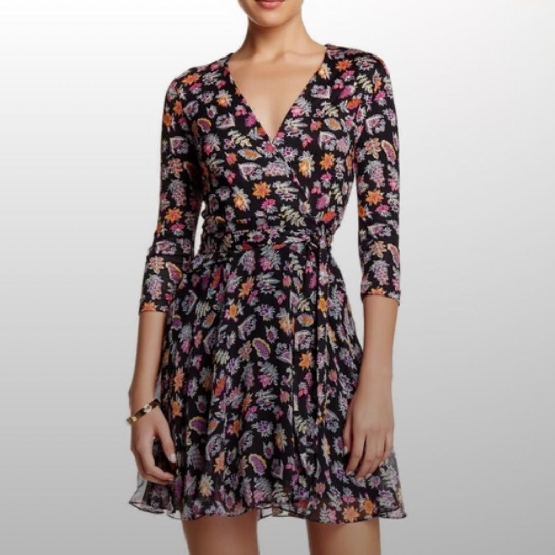 美品　6 Diane Von Furstenberg M ラップドレス