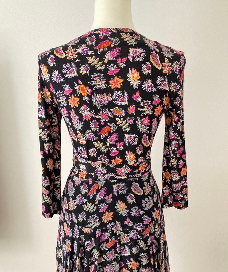 美品　6 Diane Von Furstenberg M ラップドレス