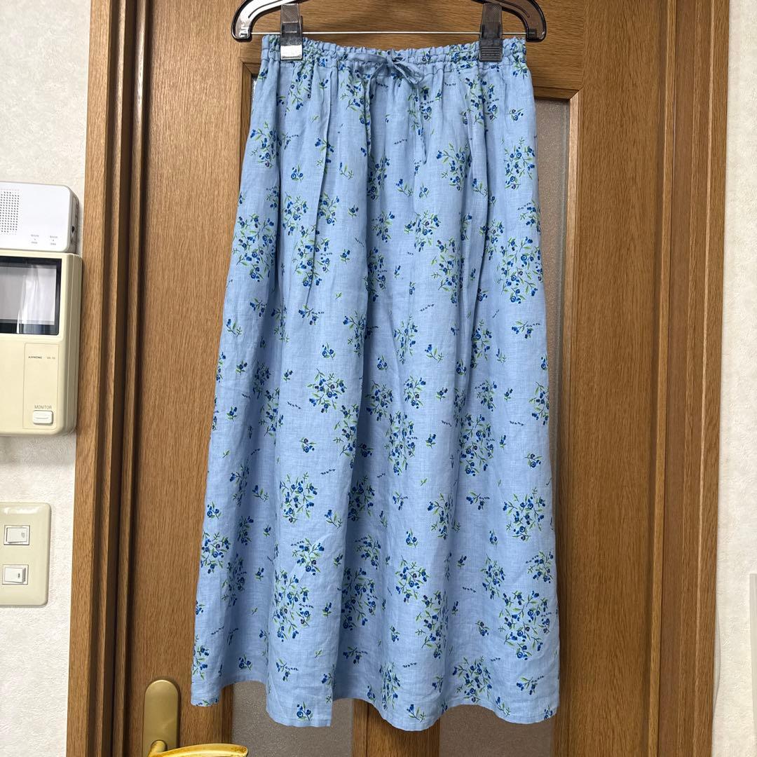 【新品・未使用】マドモアゼルノンノンnonno ブルーベリー柄ギャザースカート