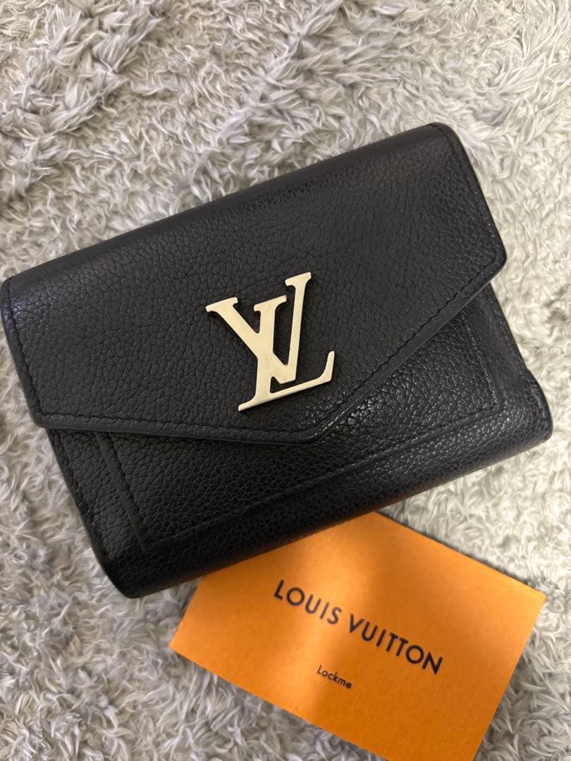 LOUIS VUITTON ブラック 三つ折り財布