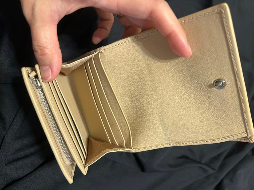 GUCCI グッチ GGマーモント 三つ折り財布 ベージュ コンパクトウォレット