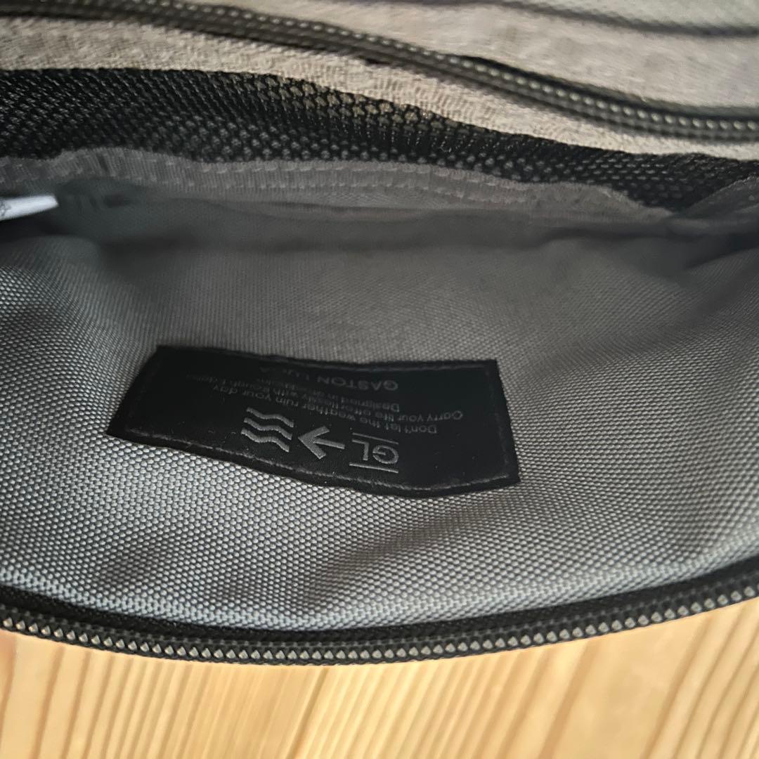 【新品】GASTON LUGA /SPLÄSH BUM BAG