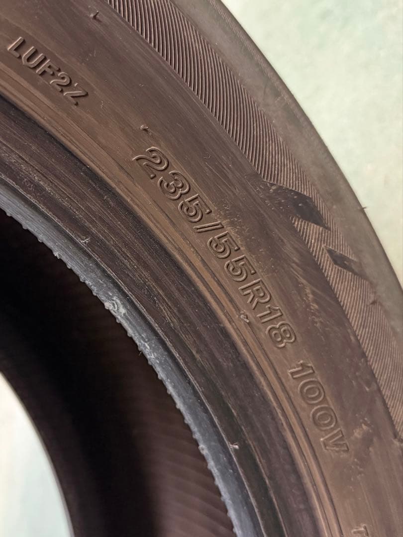 送料込 235/55R18 ノーマル 1本 22年 BS LUFT RVⅡ