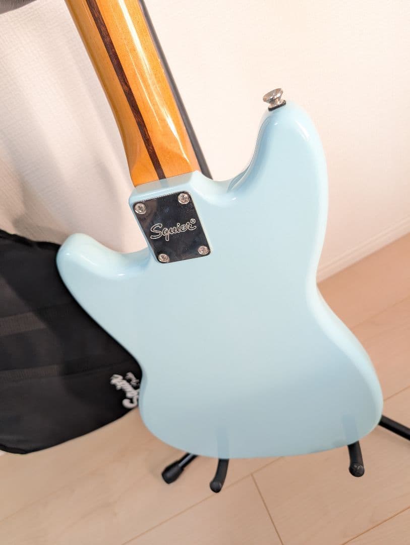 【ほぼ新品】Squier Classic Vibe '60s Mustang