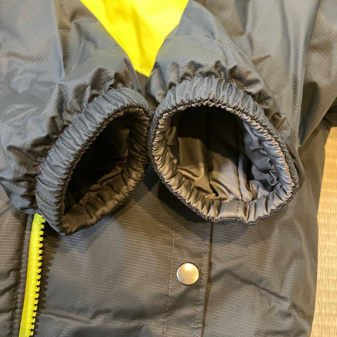 美品・撥水クリーニング済み Columbia スノーウェア 約100センチ