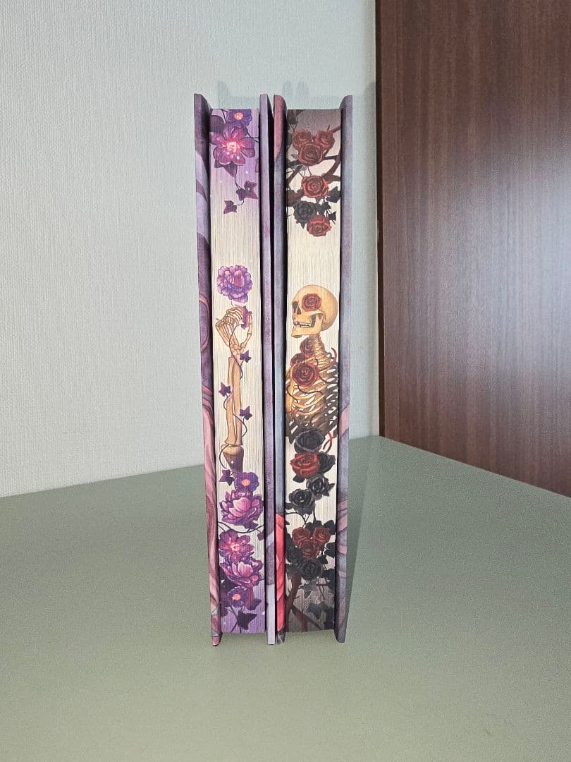 洋書 The Coven&The Cursed MidnightWhispersBox