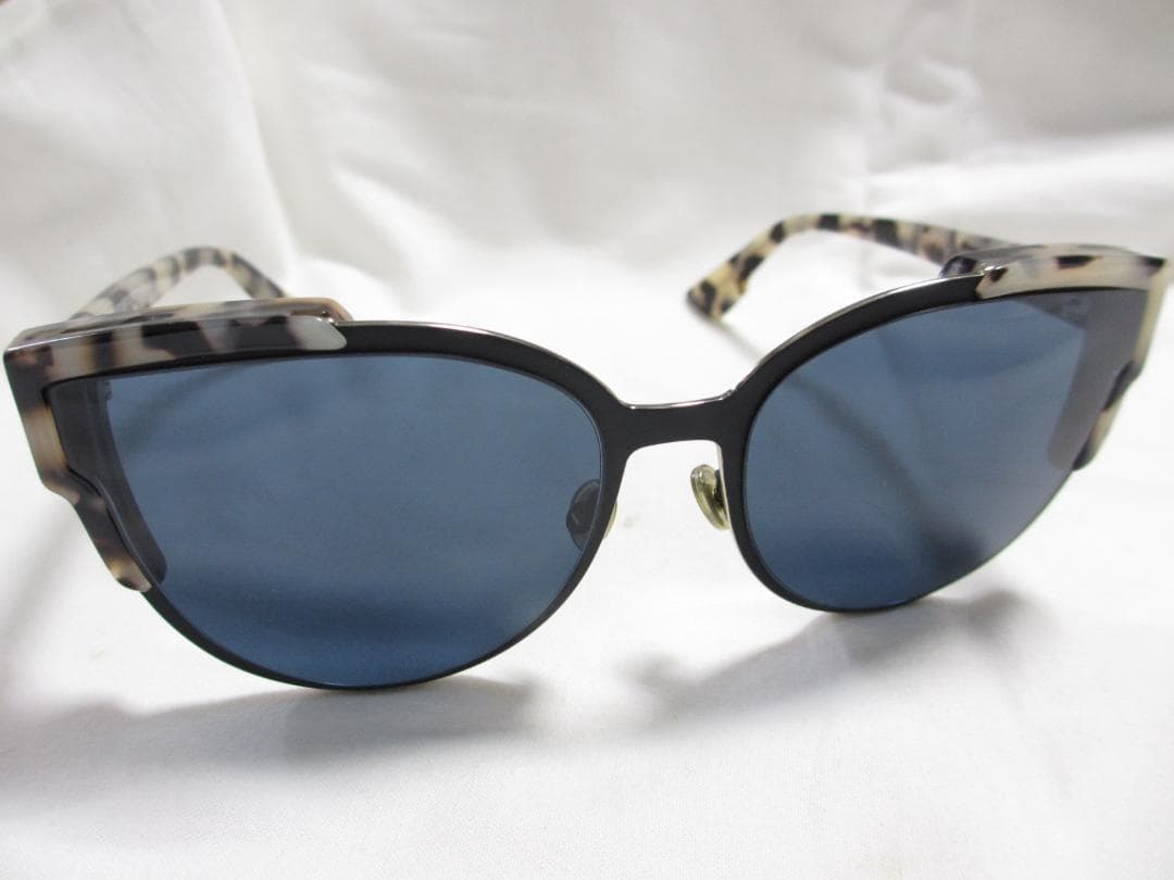 ★ Christian　Dior ディオール　サングラス　P7HKU