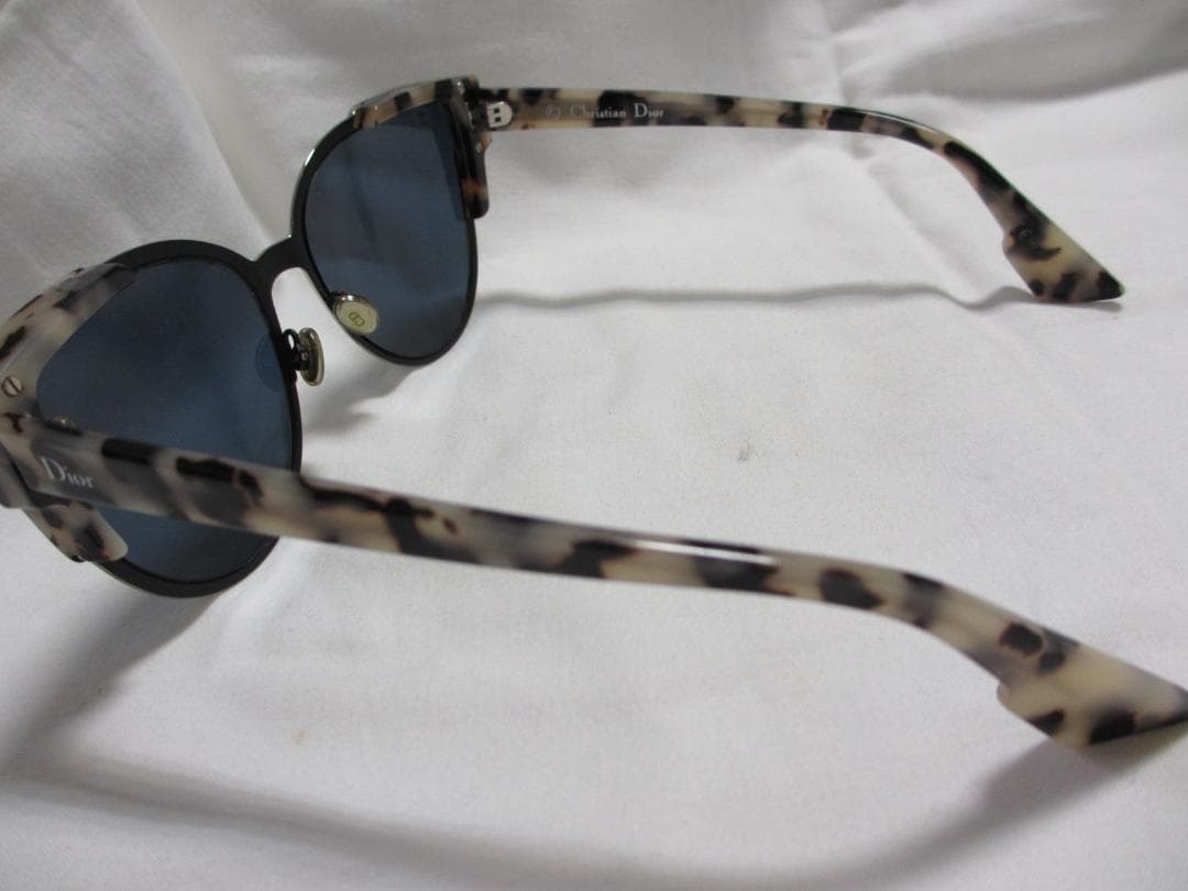 ★ Christian　Dior ディオール　サングラス　P7HKU