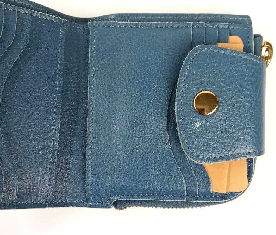 未使用イルビゾンテILBISONTEレディース財布、訳有り品です。