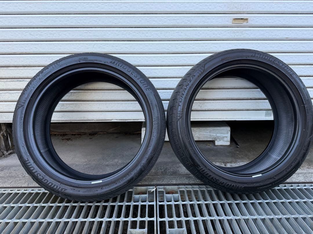 トランザ T005A 225/45R19 タイヤ 2本中古