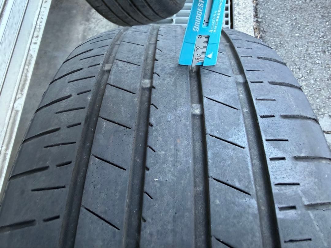 トランザ T005A 225/45R19 タイヤ 2本中古