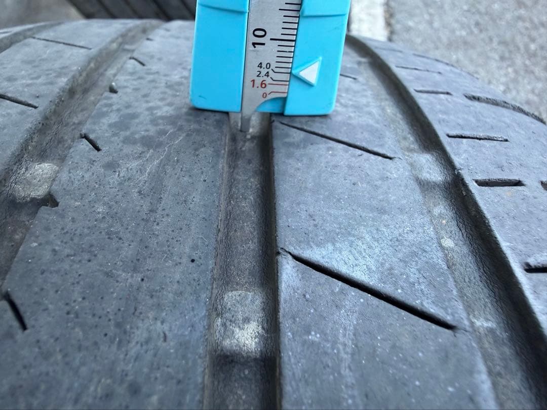 トランザ T005A 225/45R19 タイヤ 2本中古