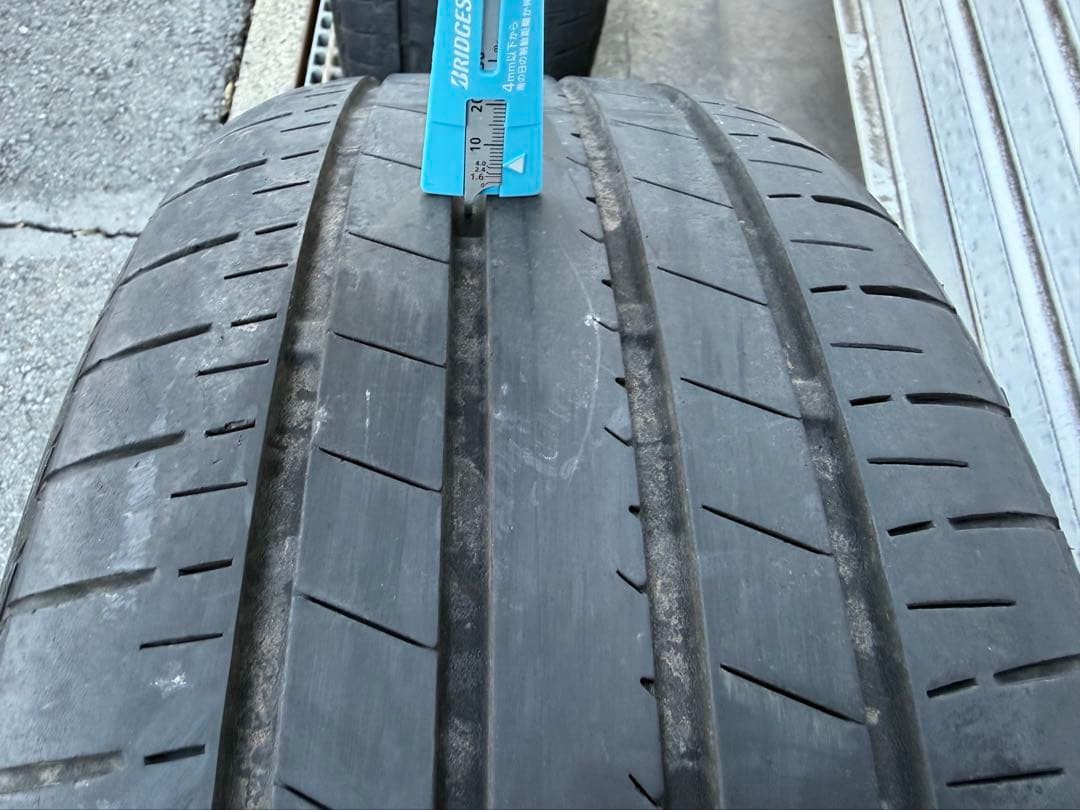 トランザ T005A 225/45R19 タイヤ 2本中古