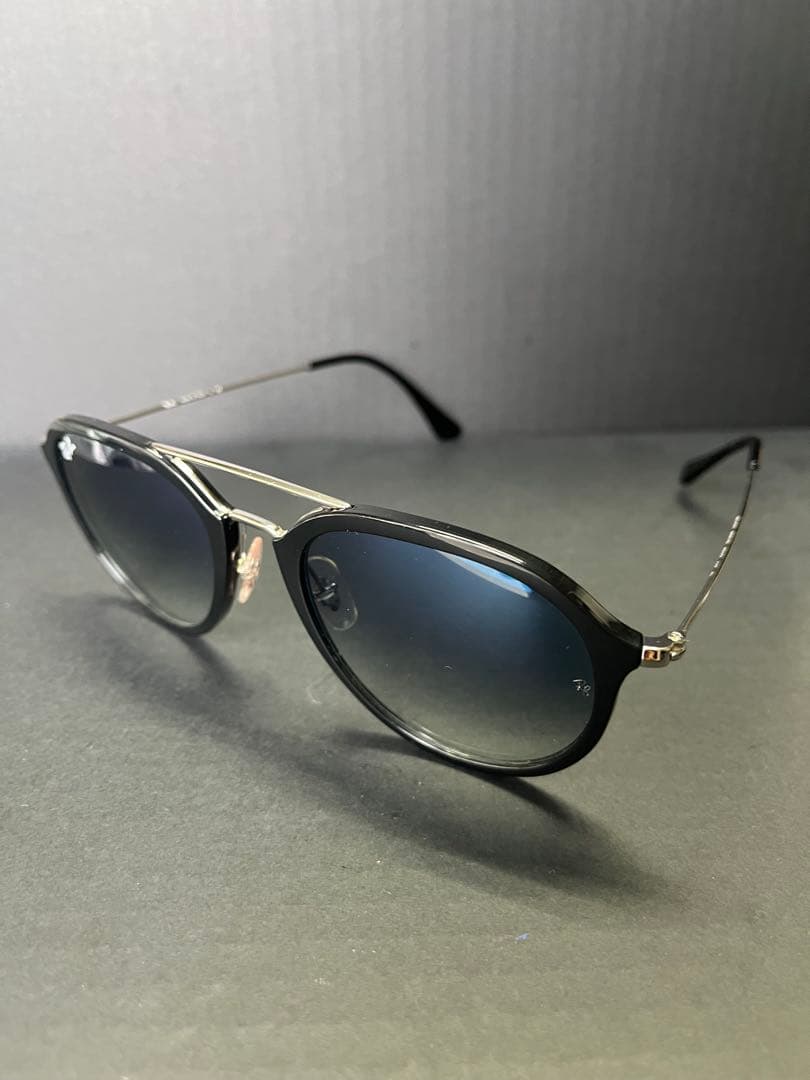 Ray-Ban　サングラス　HIGHSTREET　室