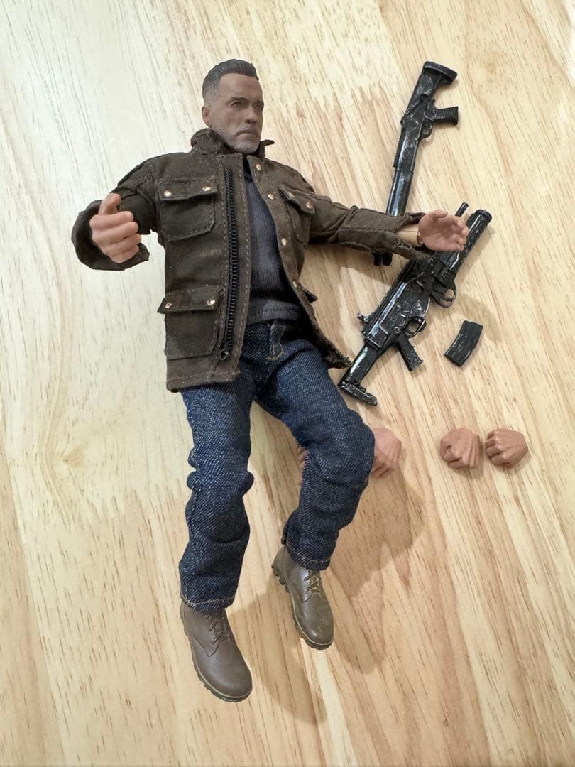 アクションフィギュア　1/12