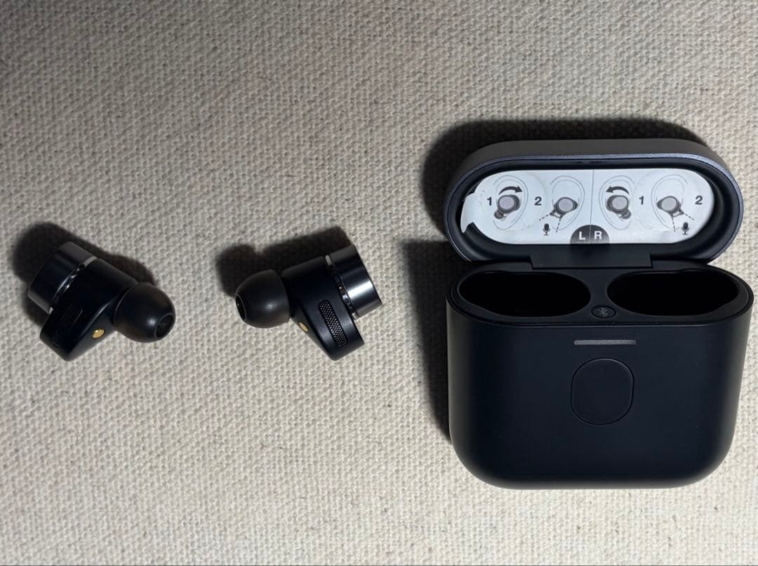 Bowers & Wilkins Pi7 S2 ワイヤレスイヤホン