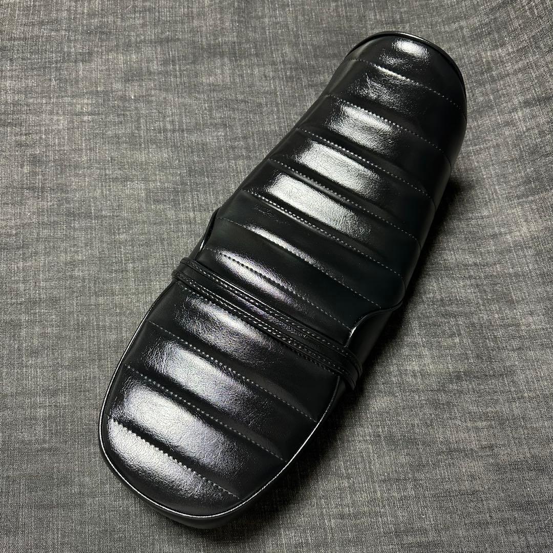 エイプ100 張替え施工済みシート　(完成品)