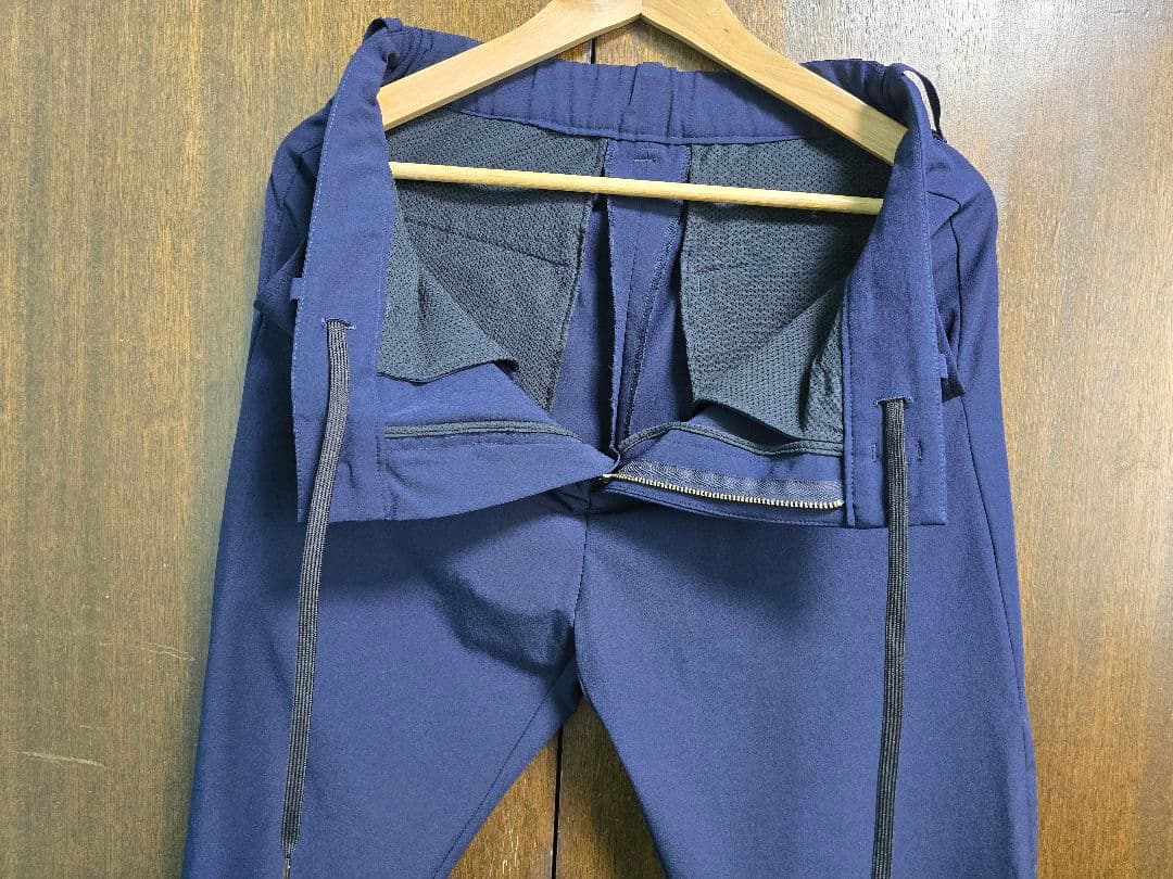 PUBLIC TOKYO パブリックトウキョウ ストレッチセットアップ ネイビー