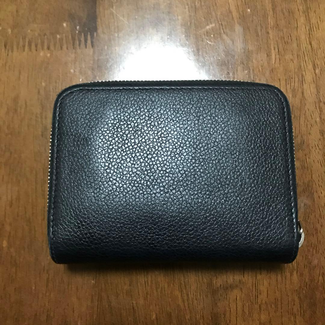 イブサンローラン 二つ折り財布