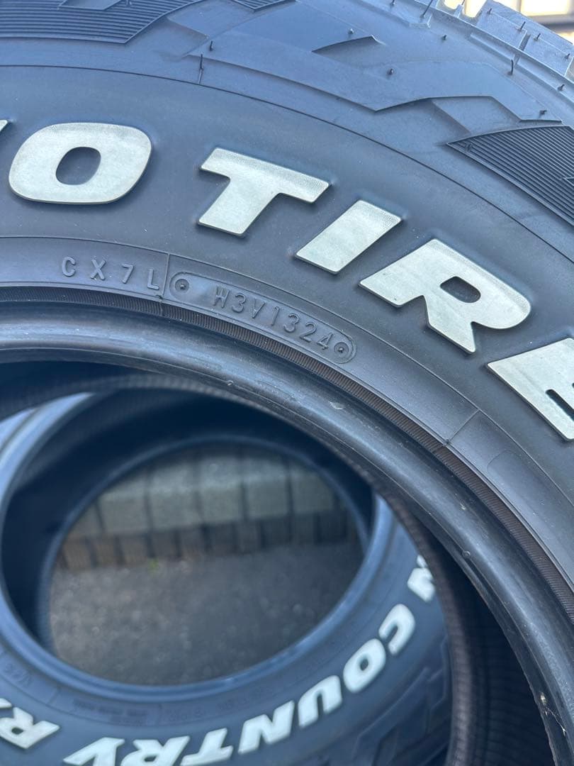 （専用）24年製造 285/70r17 4本 トーヨー オープンカントリーrt
