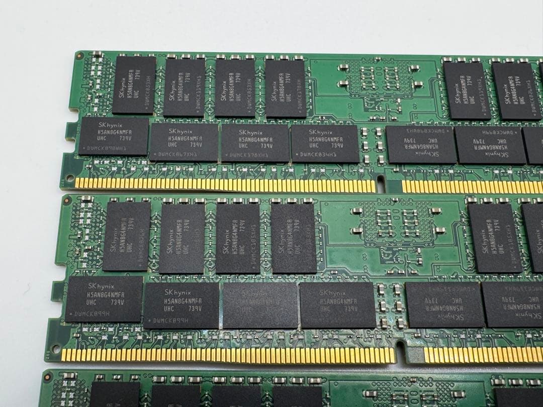 ②SK hynix DDR4 32GB4枚 PC4-2400T-RB1-11