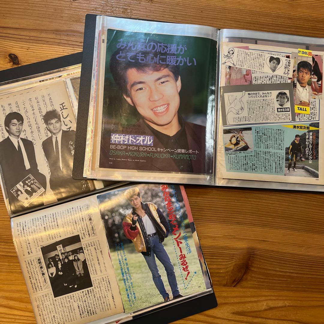 仲村トオル　切り抜き　大量　⭐︎60ページ　ファイル⭐︎両面　合計2冊　レア下敷き付