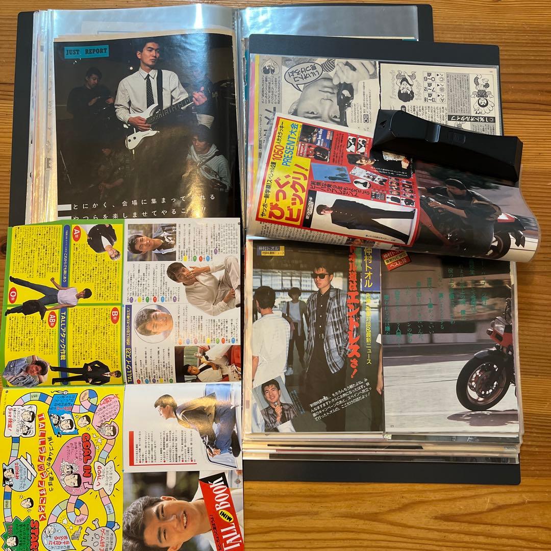 仲村トオル　切り抜き　大量　⭐︎60ページ　ファイル⭐︎両面　合計2冊　レア下敷き付