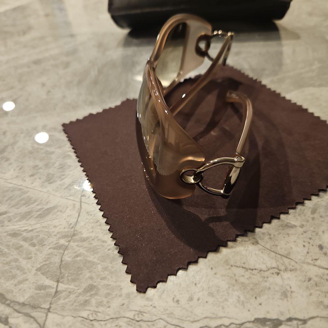 GUCCI ベージュ ラウンド型サングラス ケース付き