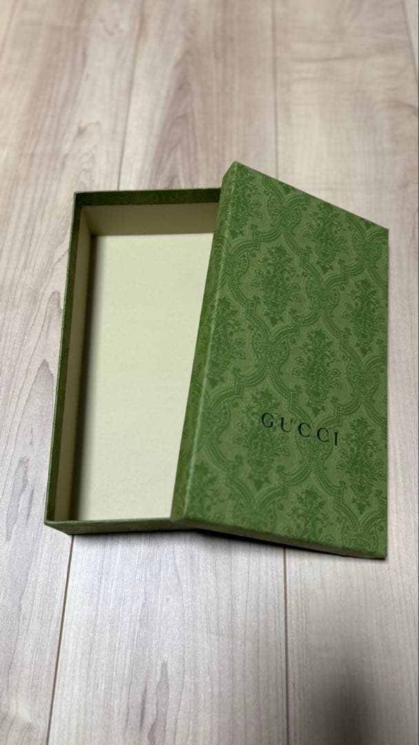 GUCCI チェックGG ウールスカーフ
