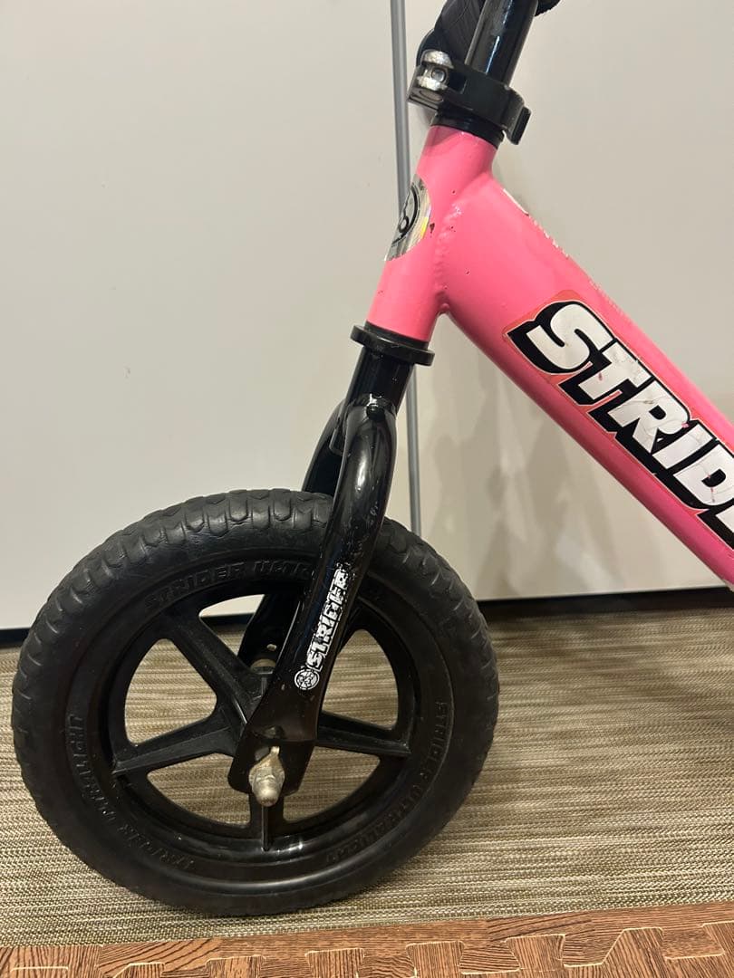 ストライダー スポーツ バランスバイク ピンク