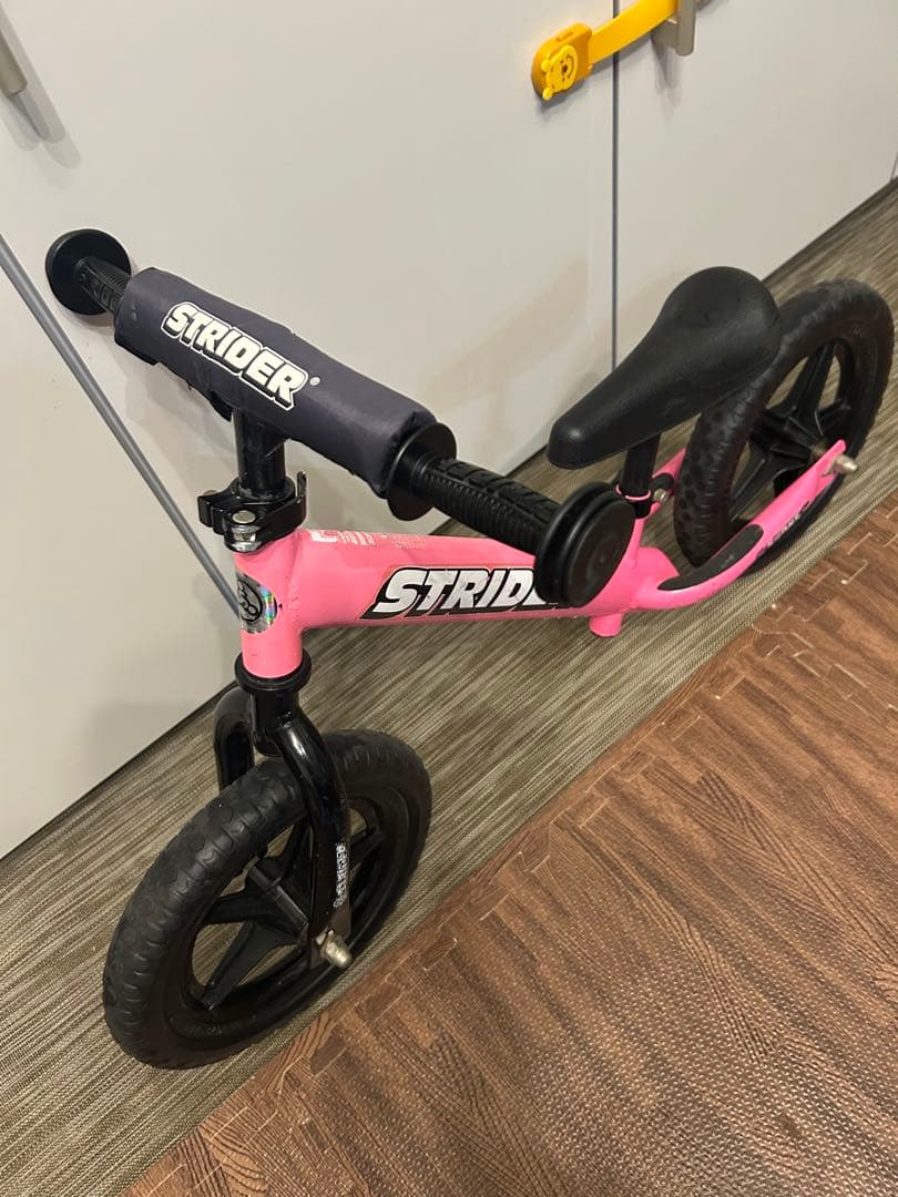ストライダー スポーツ バランスバイク ピンク