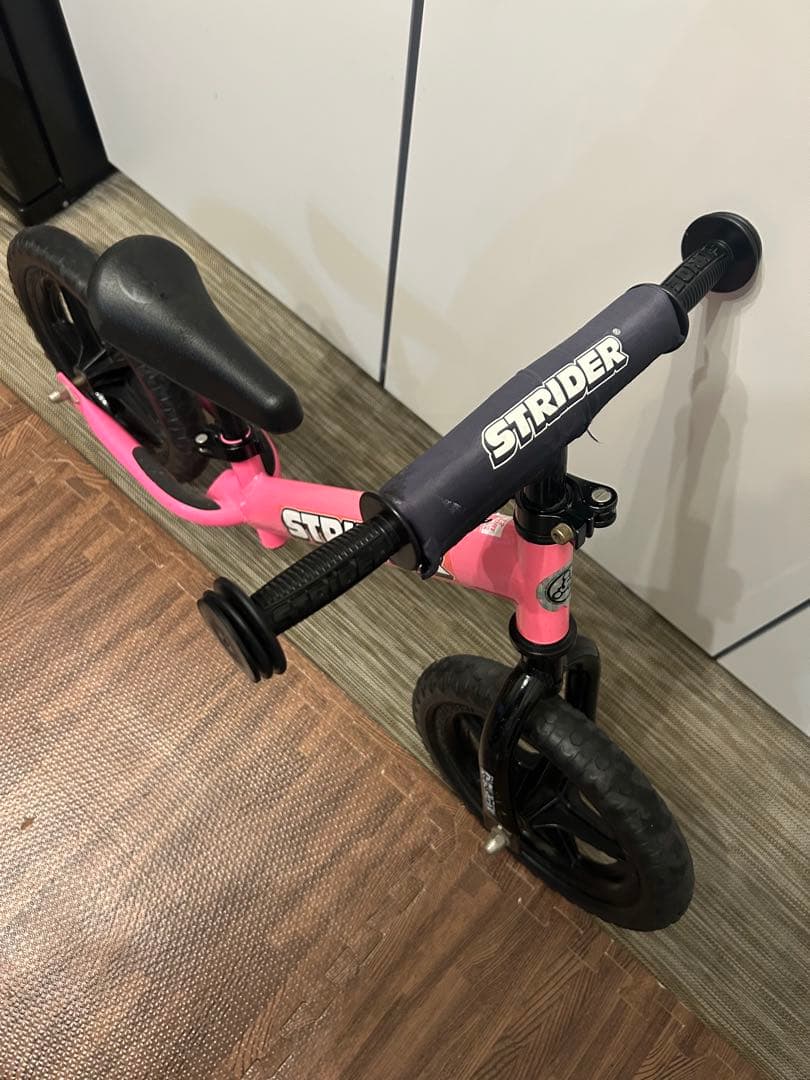ストライダー スポーツ バランスバイク ピンク