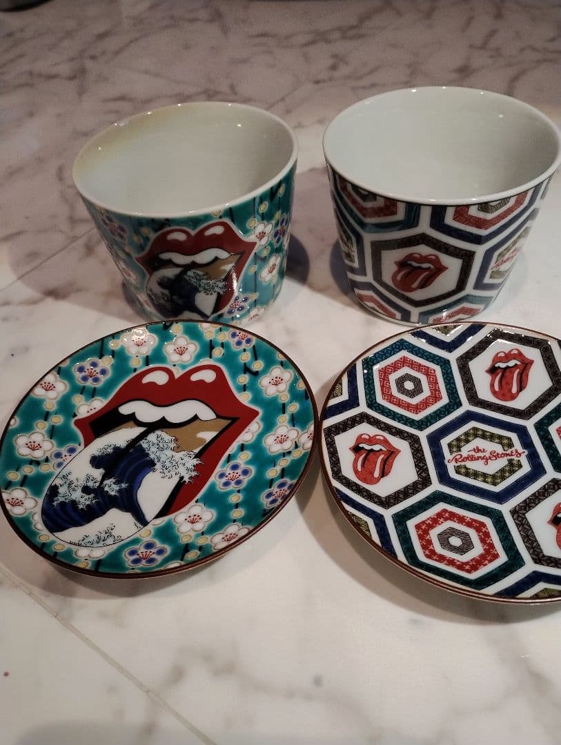 新品　超限定品　ローリングストーンズ　九谷焼　豆皿　蕎麦猪口　セット