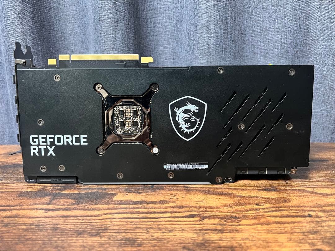 グラフィックボード・グラボ・ビデオカード MSI RTX 3090 GAMING X TRIO 24G 116