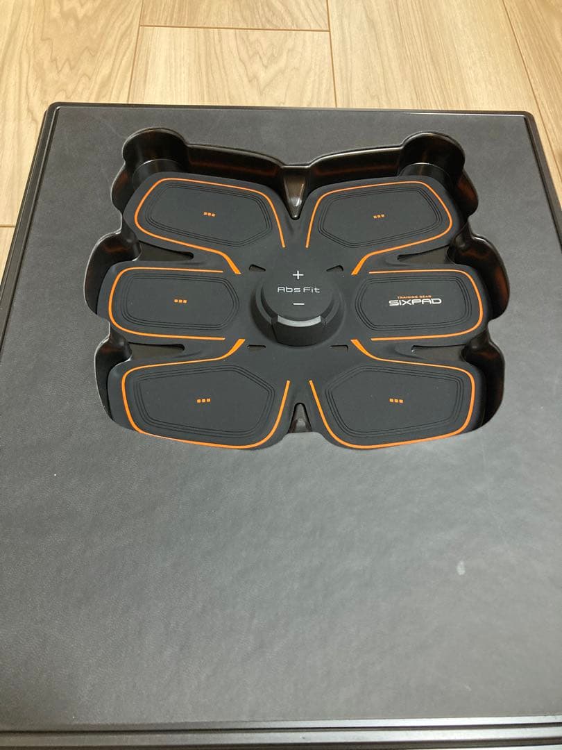 【新品・未使用】SIXPAD Abs Fit2トレーニングギア