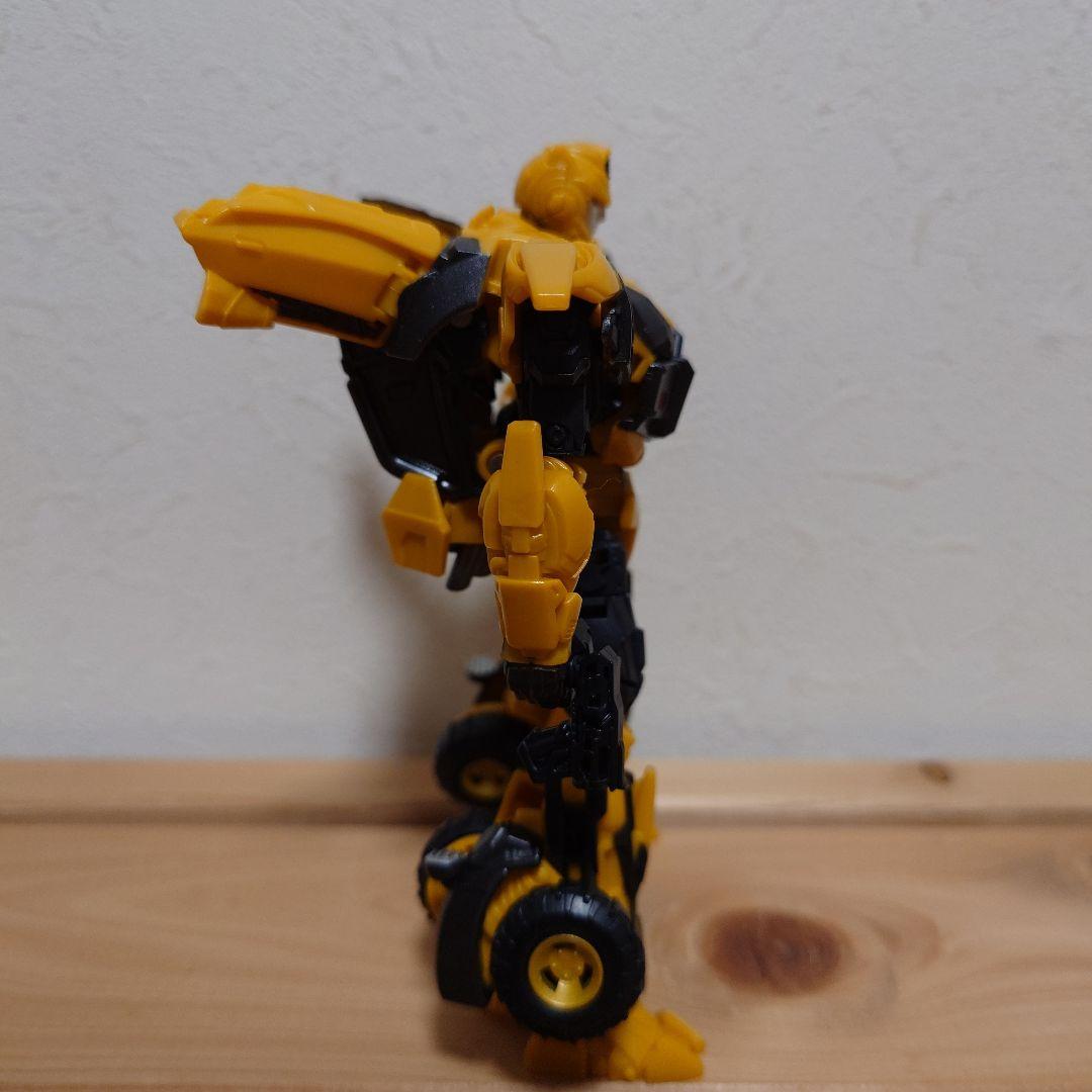 トランスフォーマーリアクティベート バンブルビー スタースクリーム
